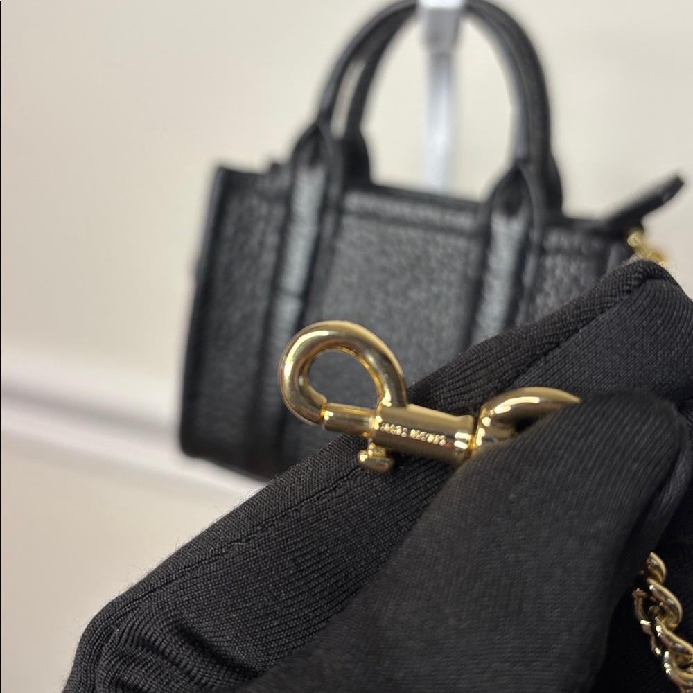 MARC JACOBS THE TOTE BAG: NANO BAG CHARM- AUTHENTIC - Picture 13 of 16